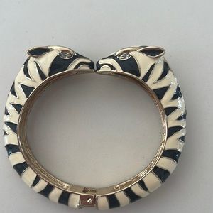 Stella and Dot zebra bracelet